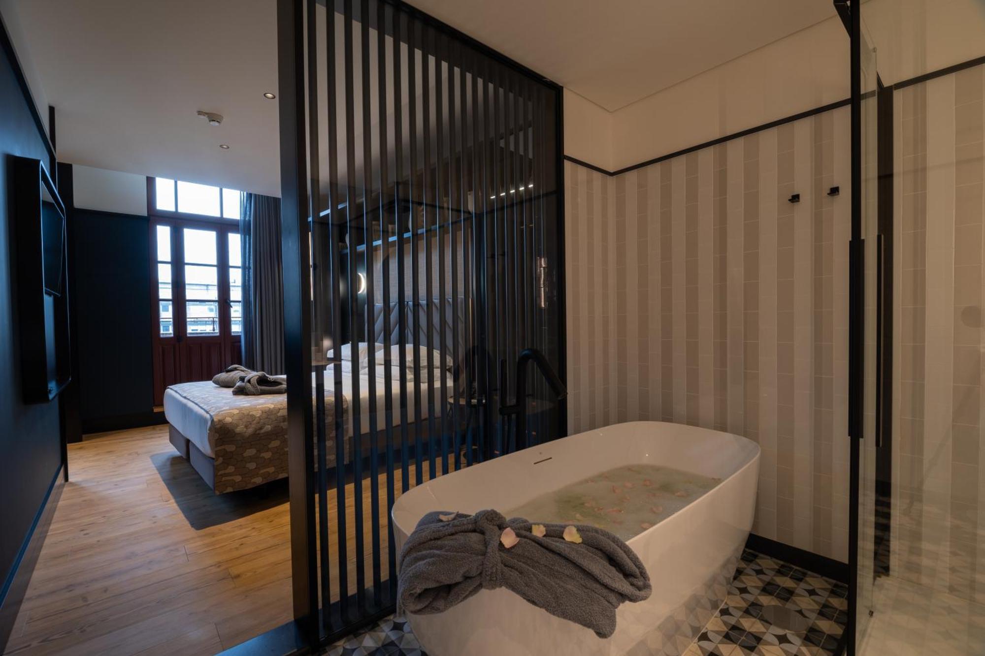 Axis Porto Club Aliados Hotel Kültér fotó