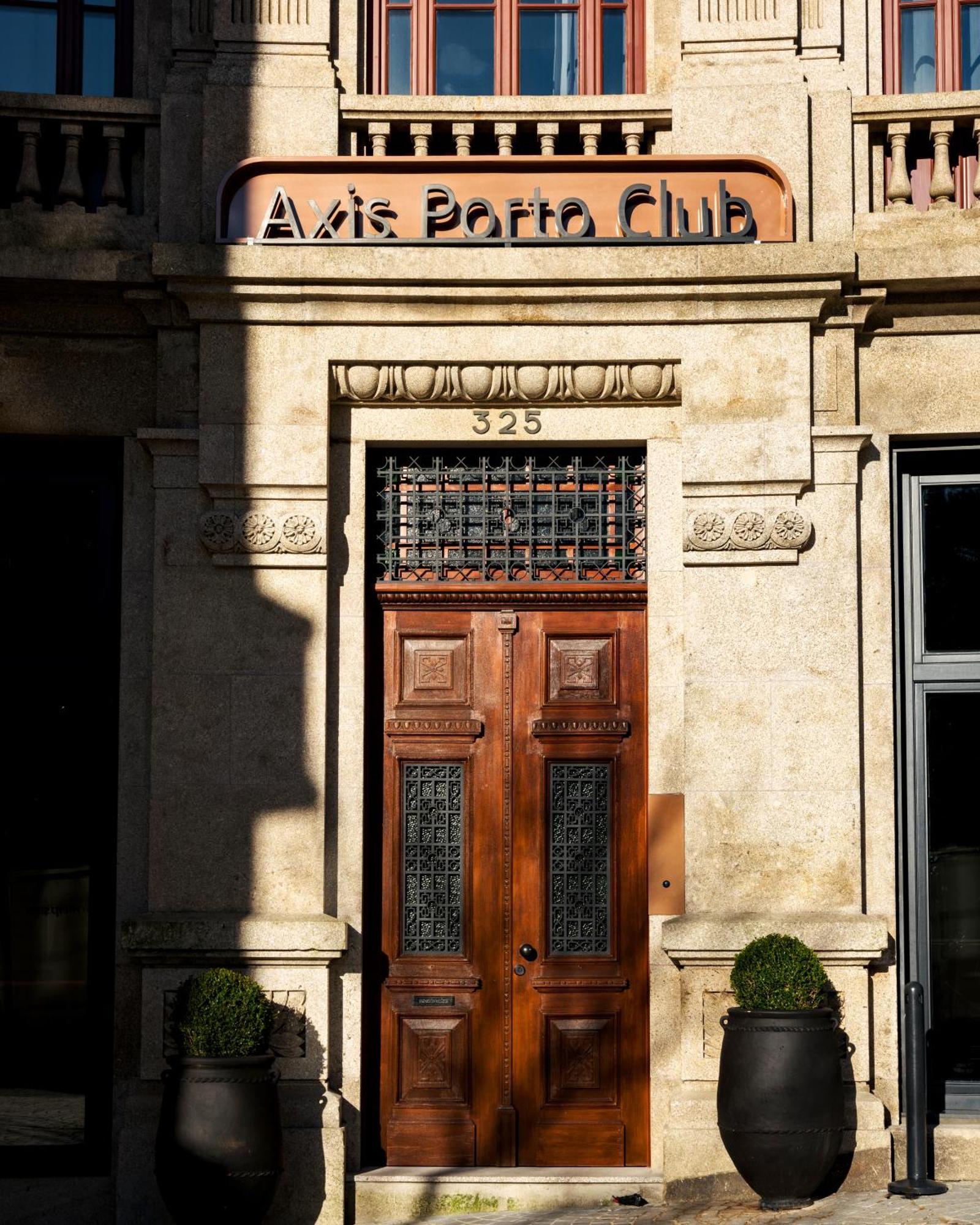 Axis Porto Club Aliados Hotel Kültér fotó